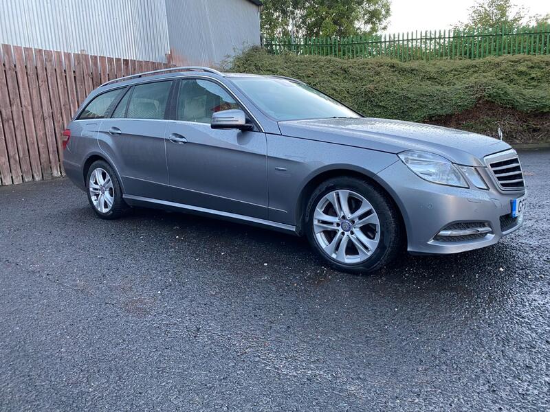MERCEDES-BENZ E CLASS 2.1 E250 CDI BlueEfficiency Avantgarde Edition 125